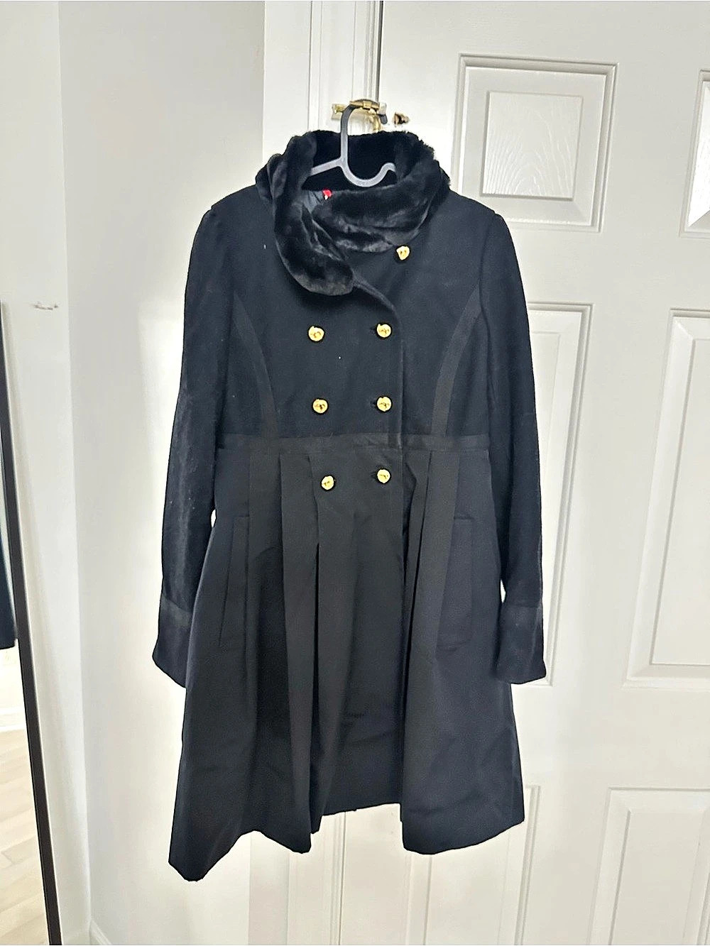 Marc by Marc Jacobs Black Faux Fur Collar Coat Size Small Like New